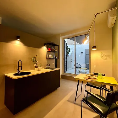 Concrete Museo Apartman *